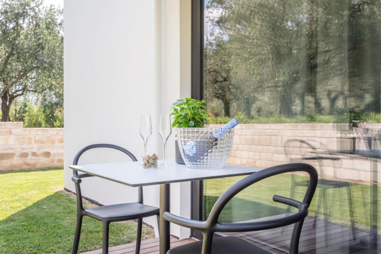 Bed and Breakfast Oleeva Garda Living - Adults Only Рива-дель-Гарда Экстерьер фото