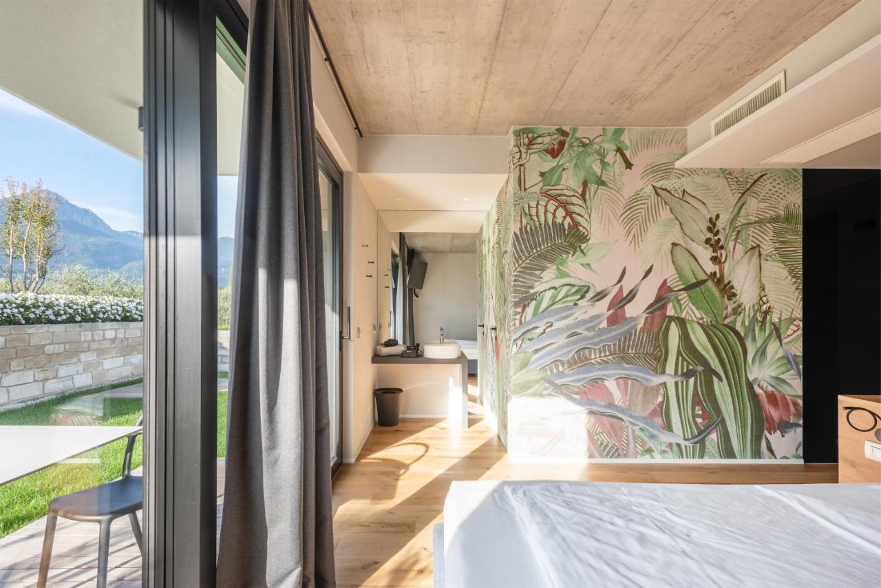 Bed and Breakfast Oleeva Garda Living - Adults Only Рива-дель-Гарда Экстерьер фото