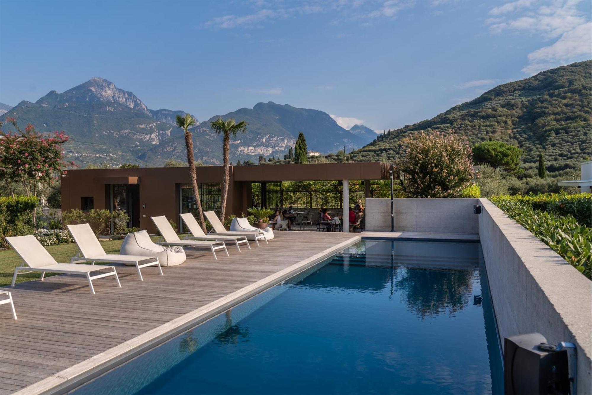 Bed and Breakfast Oleeva Garda Living - Adults Only Рива-дель-Гарда Экстерьер фото